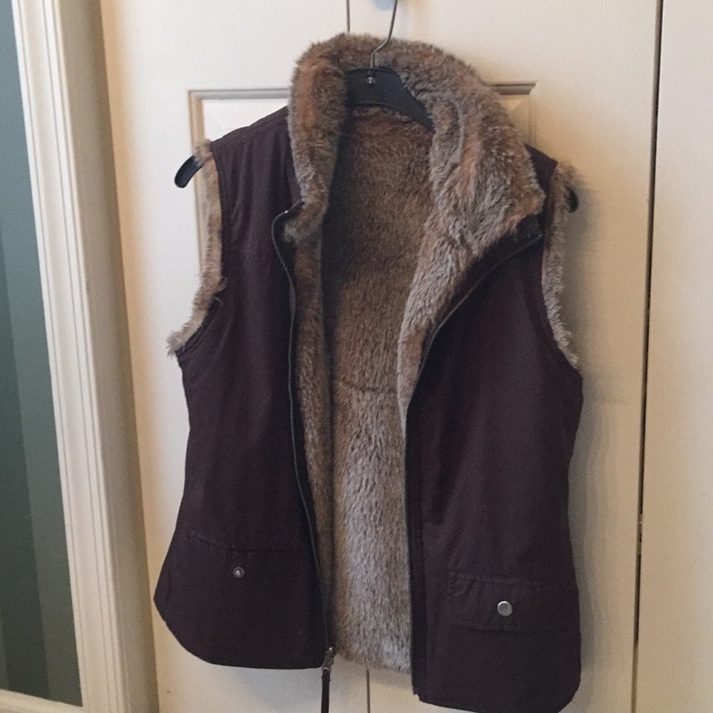 Gap fur lined vest
